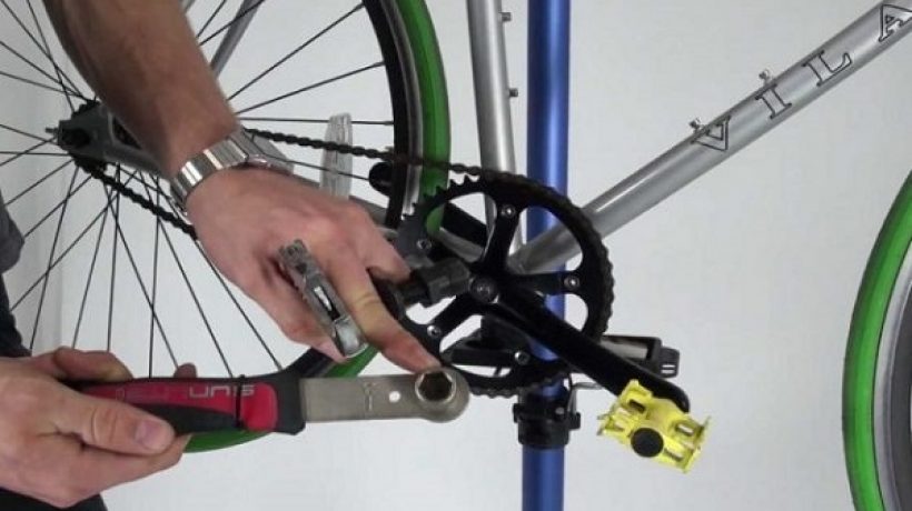 How to remove mtb cranks?