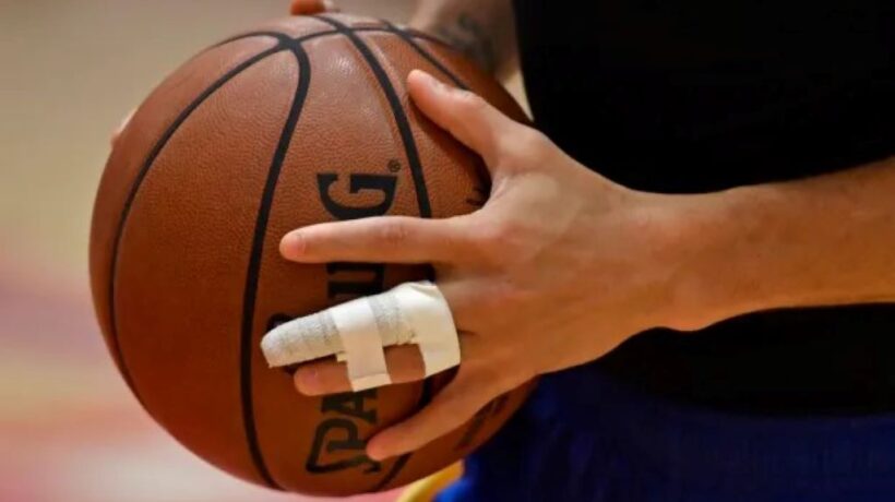 Home Remedies for Basketball Finger Injuries